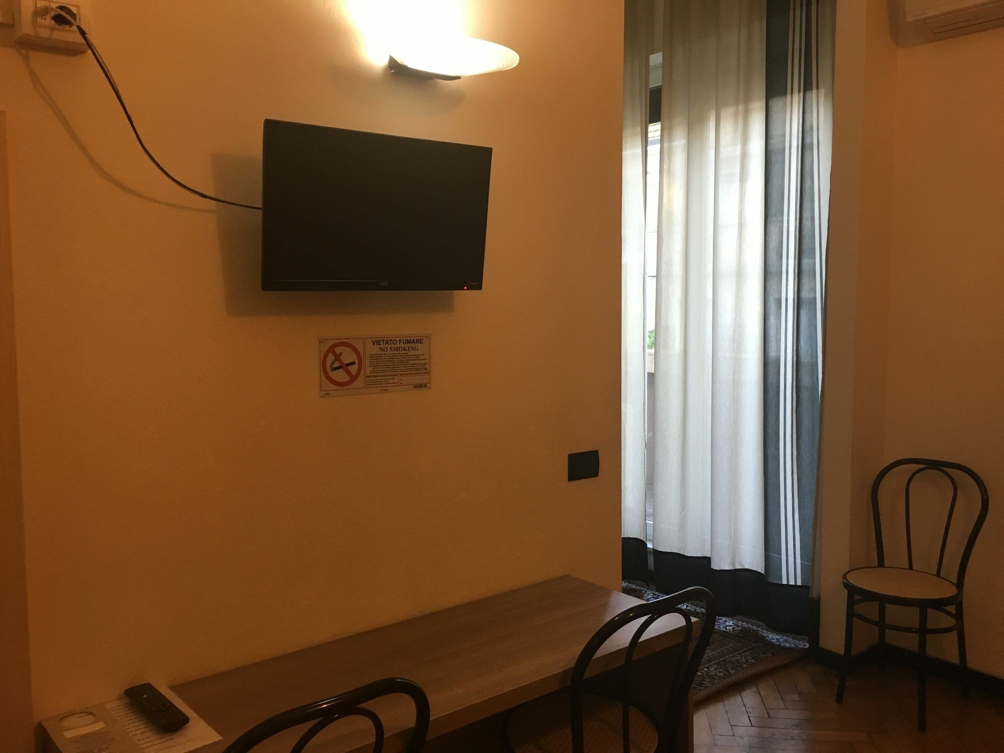Bovisa House B&B Private Rooms Milan Exterior photo